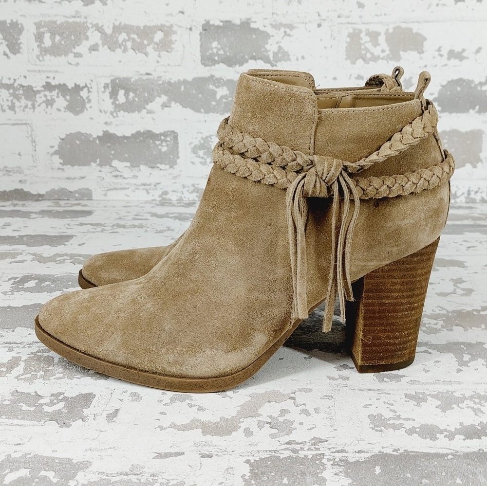 Michael by Michael Shannon Miley Women’s Tan Suede Ankle Boots T495
